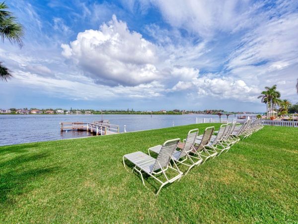 Lovely Siesta Key Condo with Great Amenities