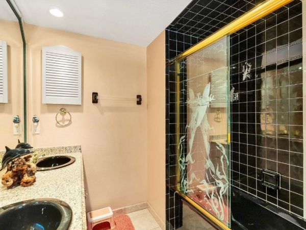 Boca Grande Vacation Home Five Bedroom Walk to Beach
