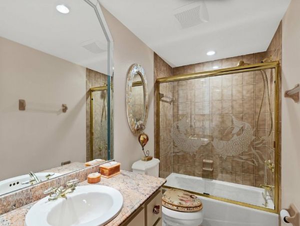 Boca Grande Vacation Home Five Bedroom Walk to Beach