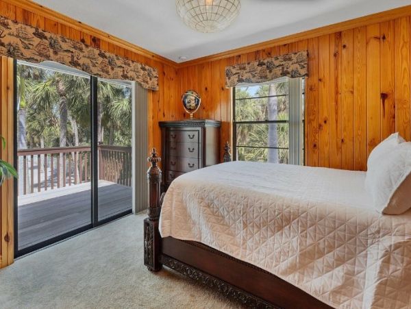 Boca Grande Vacation Home Five Bedroom Walk to Beach