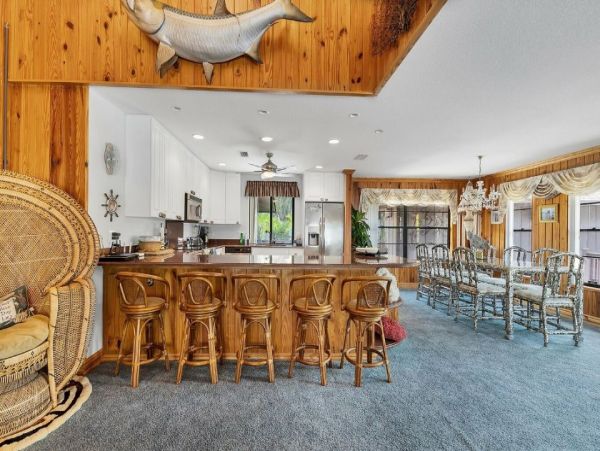 Boca Grande Vacation Home Five Bedroom Walk to Beach