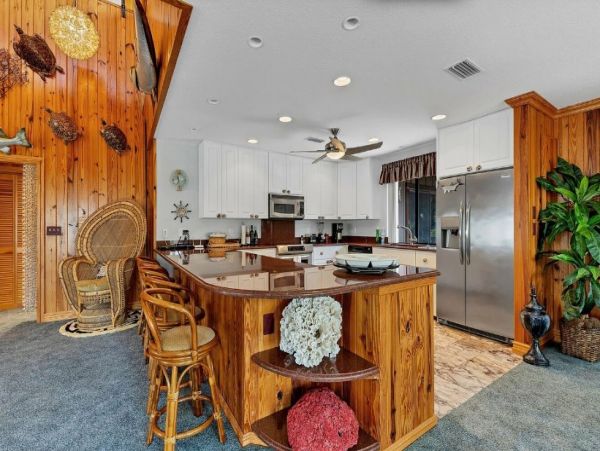 Boca Grande Vacation Home Five Bedroom Walk to Beach