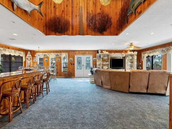 Boca Grande Vacation Home Five Bedroom Walk to Beach