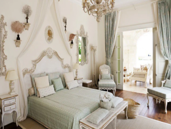 Luxury Villa with 9 Bedrooms and Amazing Views