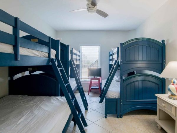 Fantastic Beachfront Home in Orange Beach Sleeps 28 Guests!