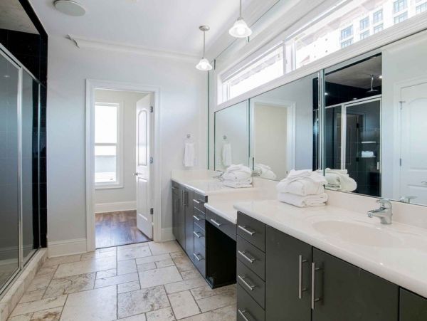 Fantastic Beachfront Home in Orange Beach Sleeps 28 Guests!