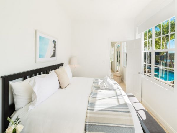 Beachfront Four Bedroom Vacation Villa in Turks and Caicos