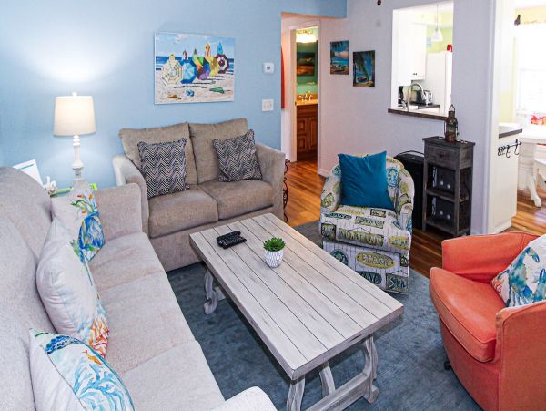 Bradenton Beach Vacation Duplex Two Bedroom Walk to Beach