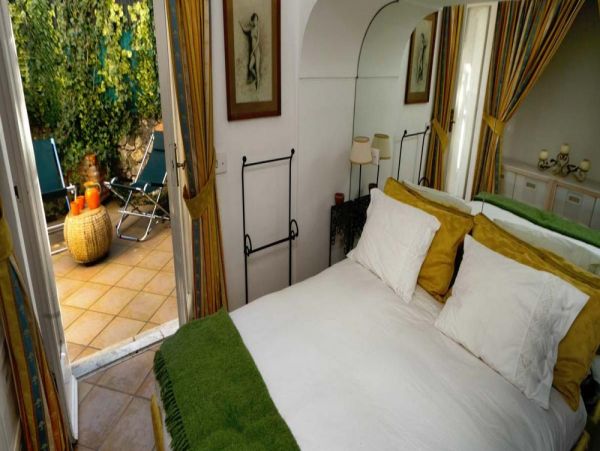 Capri Vacation Home Three Bedroom Spectacular Views
