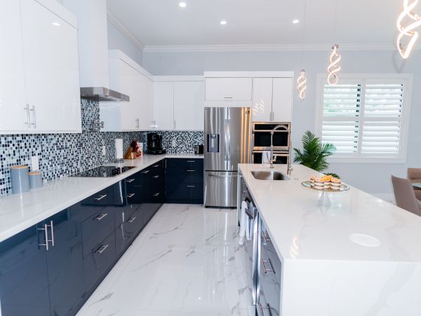 Chic Vacation Home in Naples with Pool and Hot Tub Sleeps 8