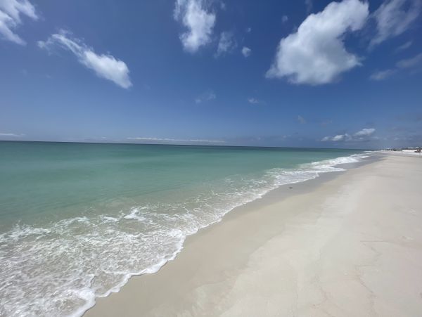 Spacious Six Bedroom Beachfront Vacation Home in Navarre Beach