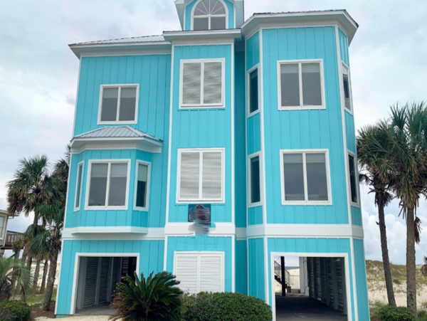 Beachfront 7 Bedroom Home in Gulf Shores