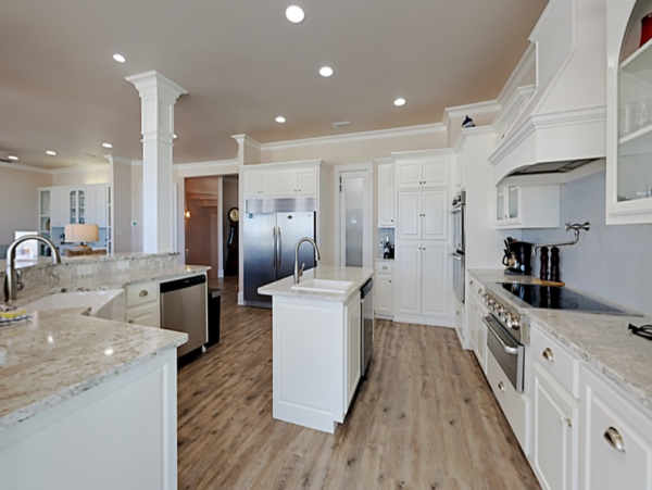 Beachfront 7 Bedroom Home in Gulf Shores
