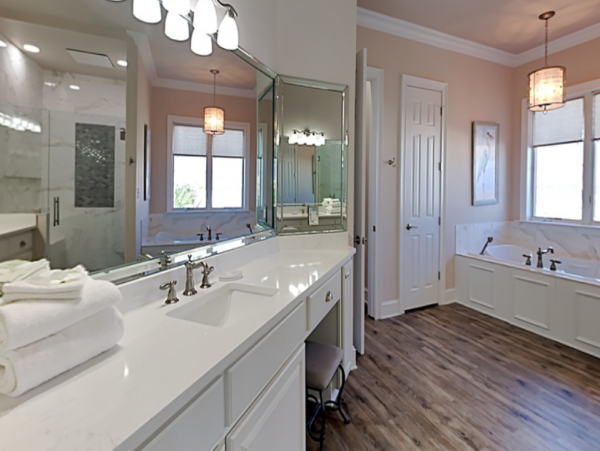 Beachfront 7 Bedroom Home in Gulf Shores