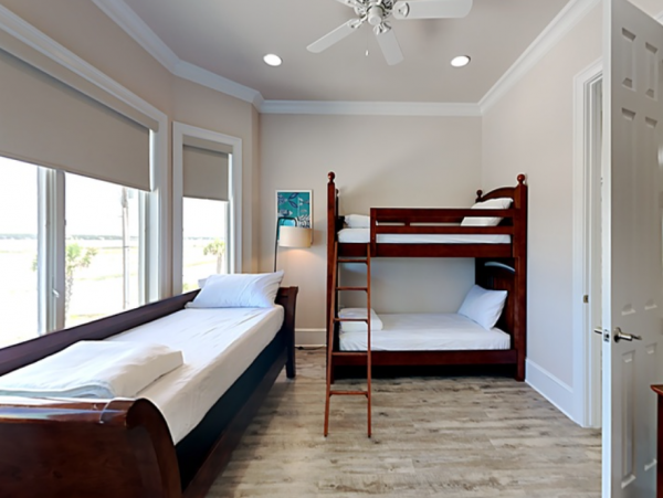 Beachfront 7 Bedroom Home in Gulf Shores