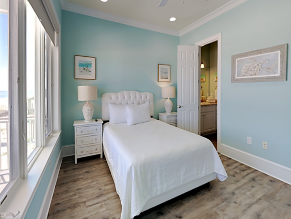 Beachfront 7 Bedroom Home in Gulf Shores