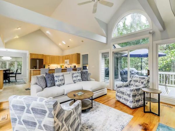Charming Vacation Home in Hilton Head Island Sleeps 14