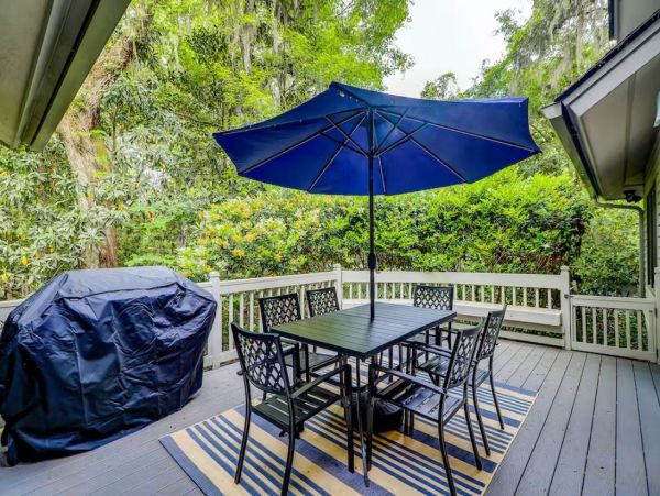 Charming Vacation Home in Hilton Head Island Sleeps 14
