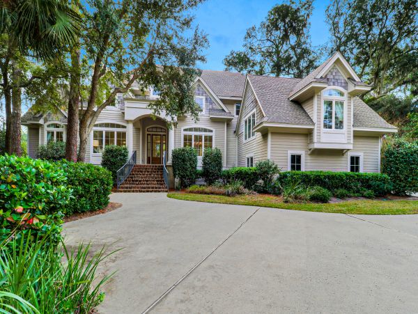 Stunning 5 Bedroom Vacation Pool Home in Hilton Head