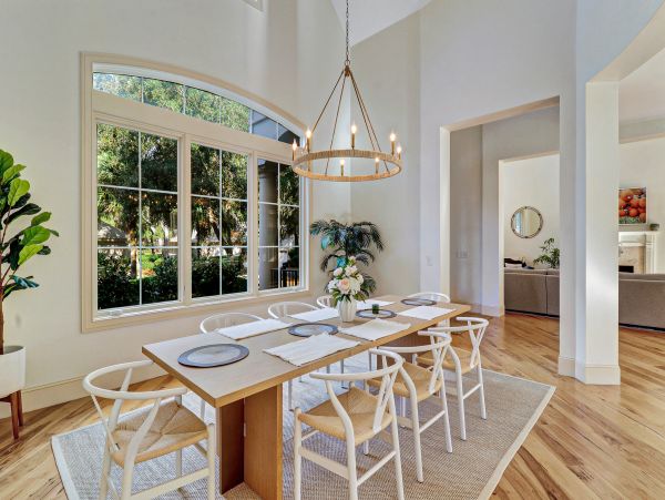 Stunning 5 Bedroom Vacation Pool Home in Hilton Head