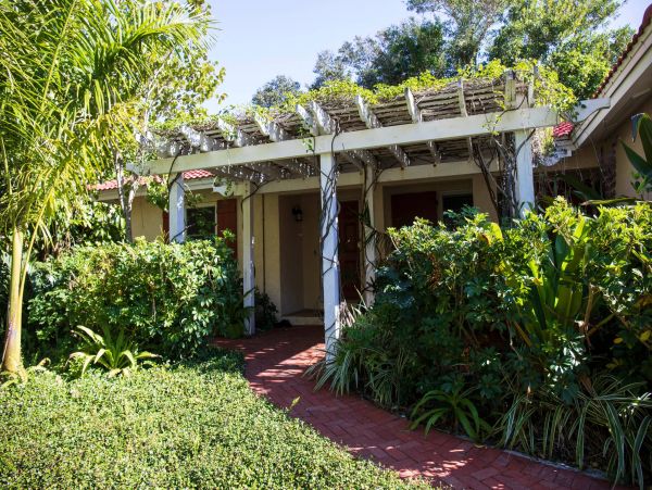Longboat Key Vacation Home Three Bedroom Walk to Beach