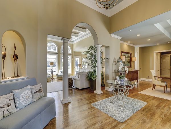 Luxury Vacation Pool Home in Hilton Head Sleeps 11 Guests