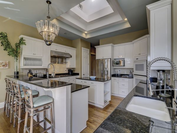Luxury Vacation Pool Home in Hilton Head Sleeps 11 Guests