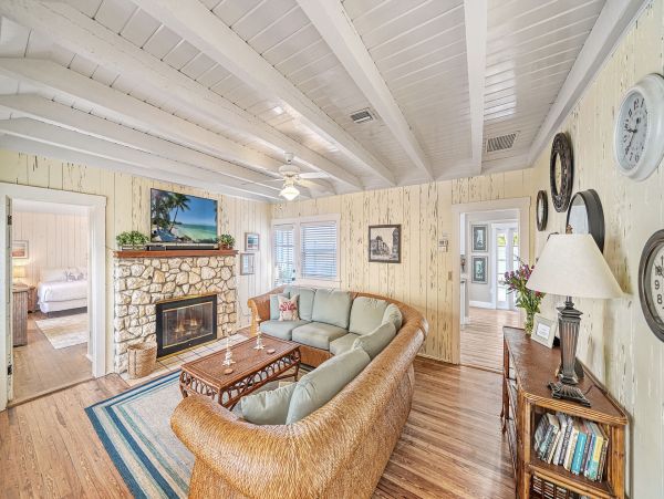 Siesta Key Vacation Home 200 Steps to Beach