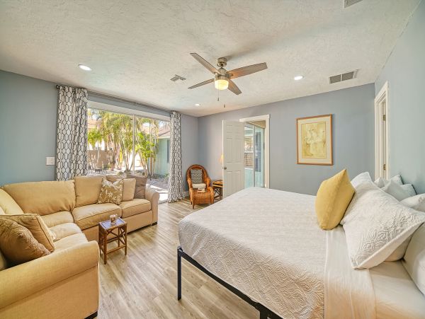 Siesta Key Vacation Home 200 Steps to Beach