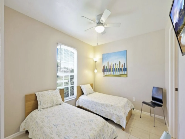 Cape Coral Pool Vacation Home Three Bedrooms Plus Bonus Room!