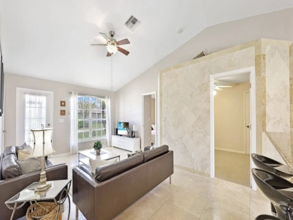 Cape Coral Pool Vacation Home Three Bedrooms Plus Bonus Room!