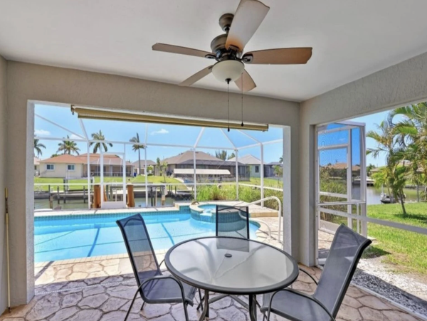 Cape Coral Pool Vacation Home Three Bedrooms Plus Bonus Room!