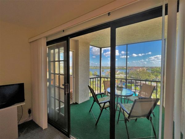 Waterway Views from Every Room in Siesta Key Condo