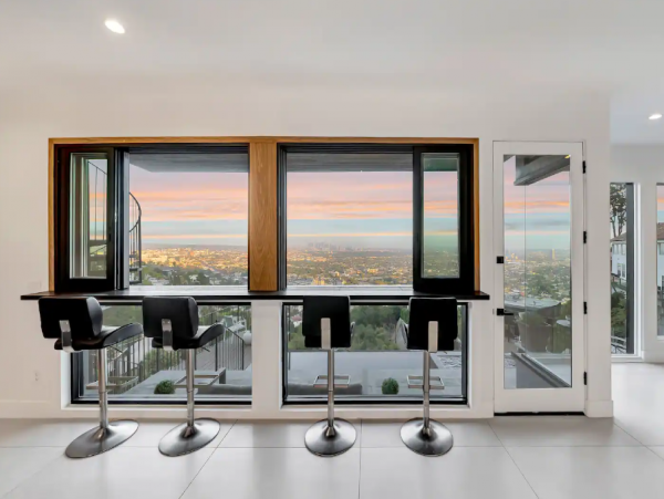 Luxury Hillside Retreat Overlooking Sunset Strip