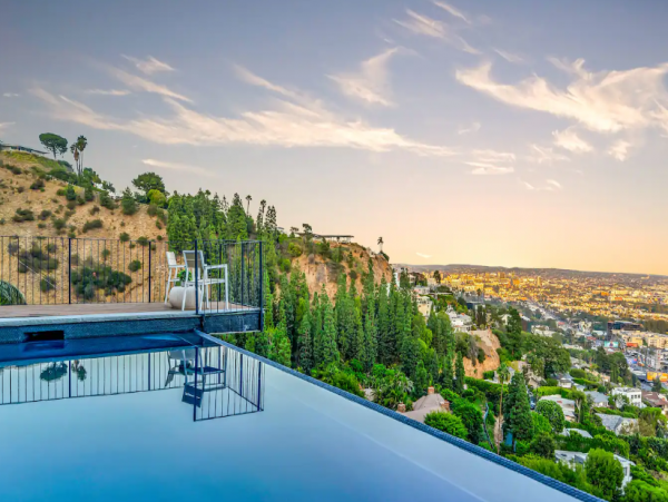 Luxury Hillside Retreat Overlooking Sunset Strip