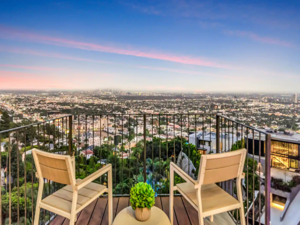 Luxury Hillside Retreat Overlooking Sunset Strip
