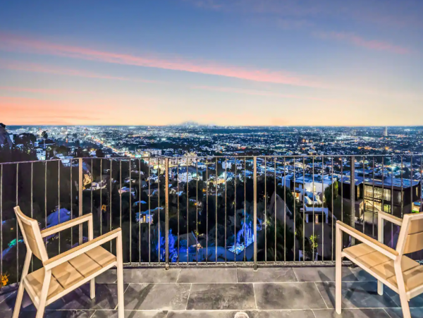 Luxury Hillside Retreat Overlooking Sunset Strip