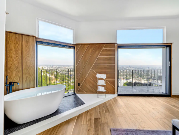 Luxury Hillside Retreat Overlooking Sunset Strip