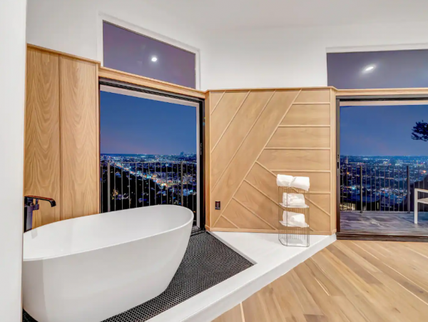 Luxury Hillside Retreat Overlooking Sunset Strip