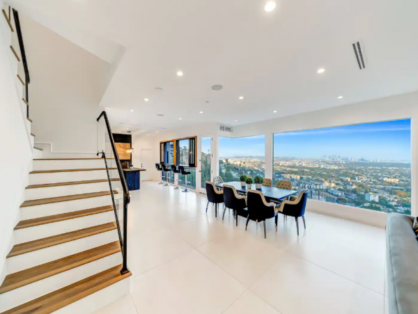 Luxury Hillside Retreat Overlooking Sunset Strip