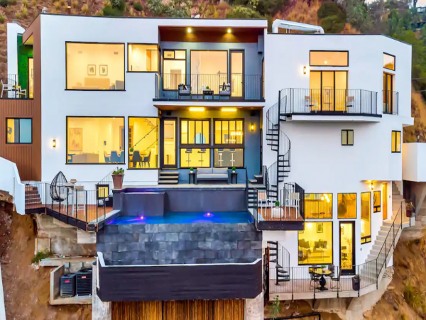 Luxury Hillside Retreat Overlooking Sunset Strip