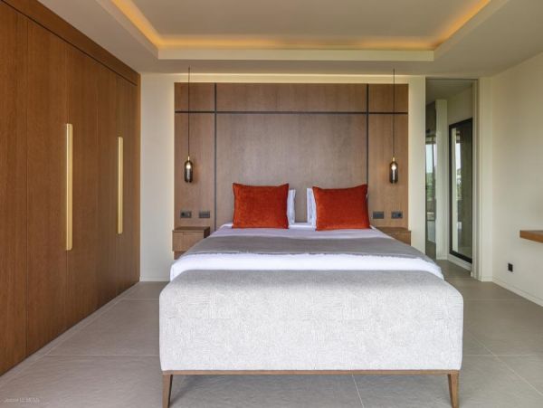 St. Barts Home 1053849