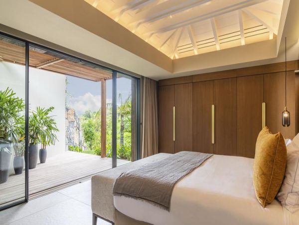 St. Barts Home 1053849