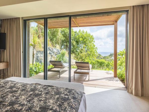 St. Barts Home 1053849