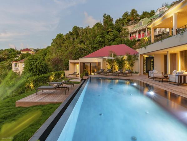 St. Barts Home 1053849