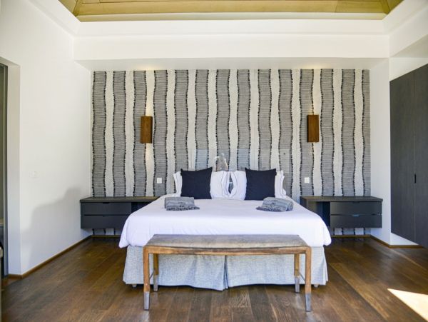 St. Barts Home 1053858