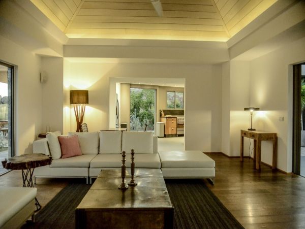 St. Barts Home 1053858