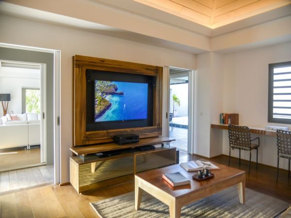 St. Barts Home 1053858