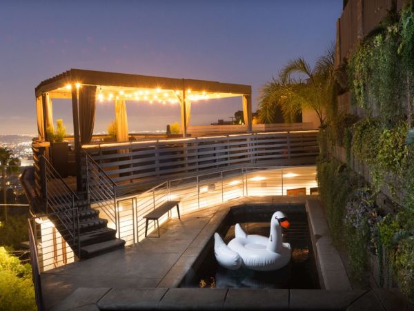 Hollywood Hills Vacation Rental – 7BR Luxury Estate
