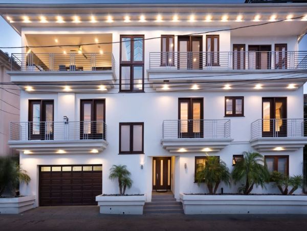 Hollywood Hills Vacation Rental – 7BR Luxury Estate